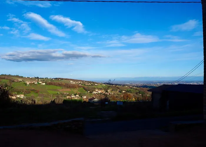 Le Nid D Aulesaje